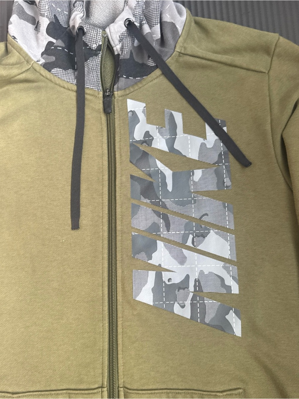 Nike  Olive Green Zip-Up Hoodie with Gray Camo Detail